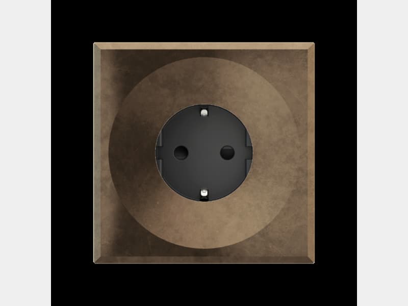 Ekinex ERA Multi-standard Socket